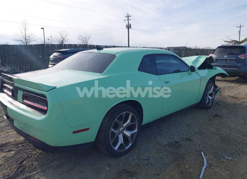 Photo 4 of 2015 Dodge Challenger SXT PLUS (VIN 2C3CDZBG3FH727464)
