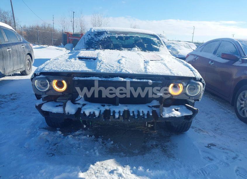 Photo 13 of 2015 Dodge Challenger SXT PLUS (VIN 2C3CDZBG4FH736979)