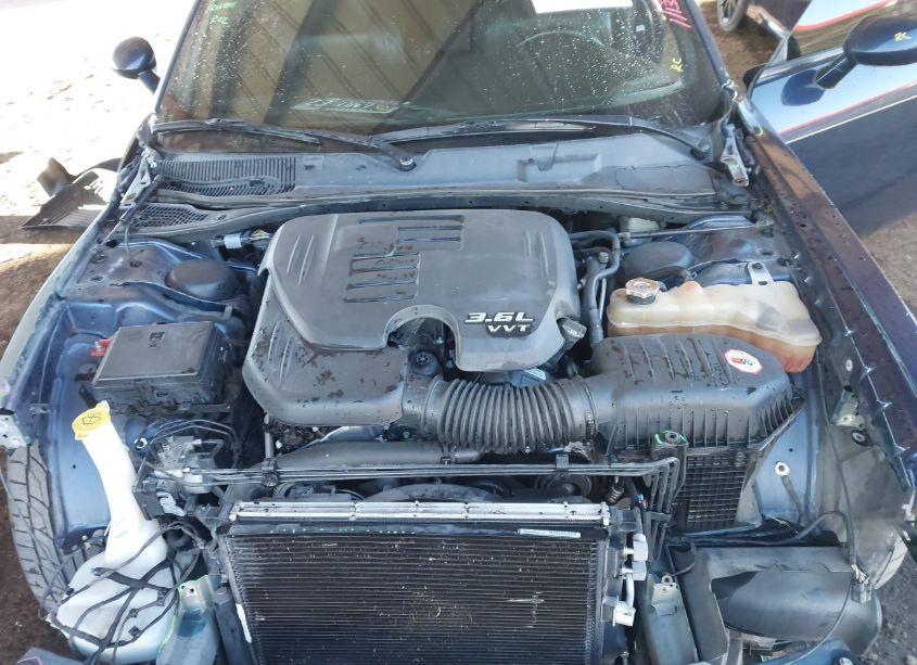 Photo 10 of 2015 Dodge Challenger SXT PLUS (VIN 2C3CDZBG5FH913684)