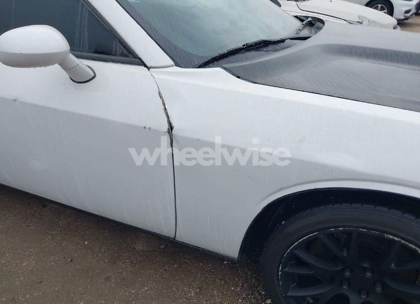 Photo 17 of 2015 Dodge Challenger SXT PLUS (VIN 2C3CDZBG8FH706433)