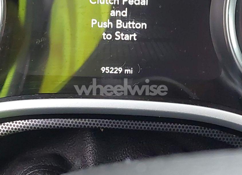 Photo 14 of 2015 Dodge Challenger R/T PLUS (VIN 2C3CDZBT0FH819564)