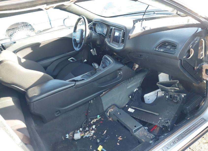 Photo 5 of 2021 Dodge Challenger R/T (VIN 2C3CDZBT0MH546607)