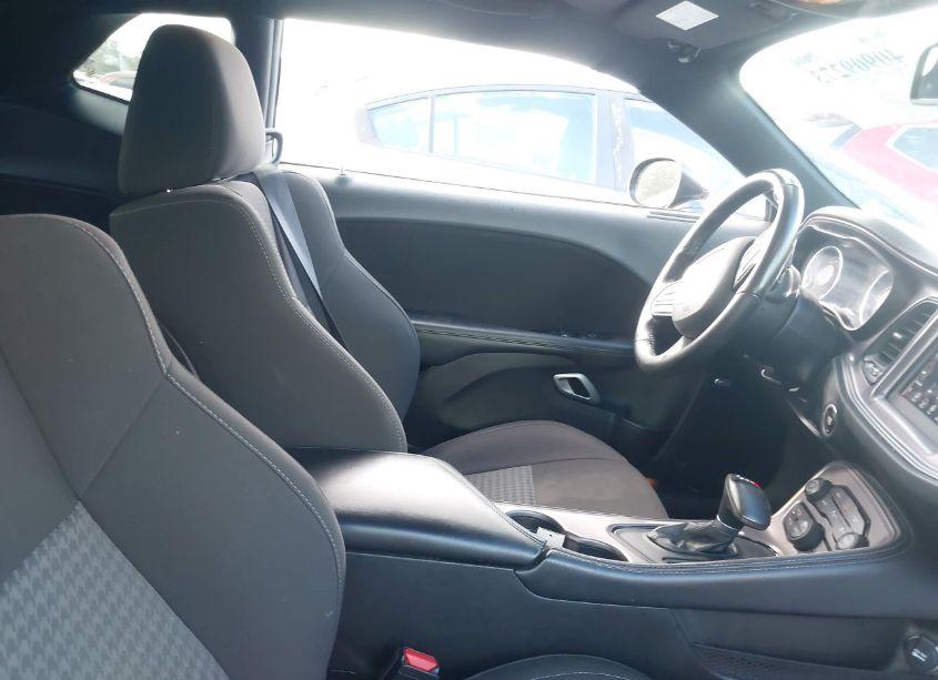 Photo 5 of 2023 Dodge Challenger R/T (VIN 2C3CDZBT0PH540066)