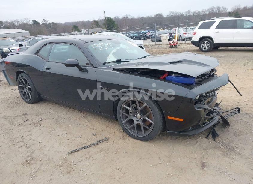 2016 Dodge Challenger R/T PLUS (VIN 2C3CDZBT1GH101121) main photo