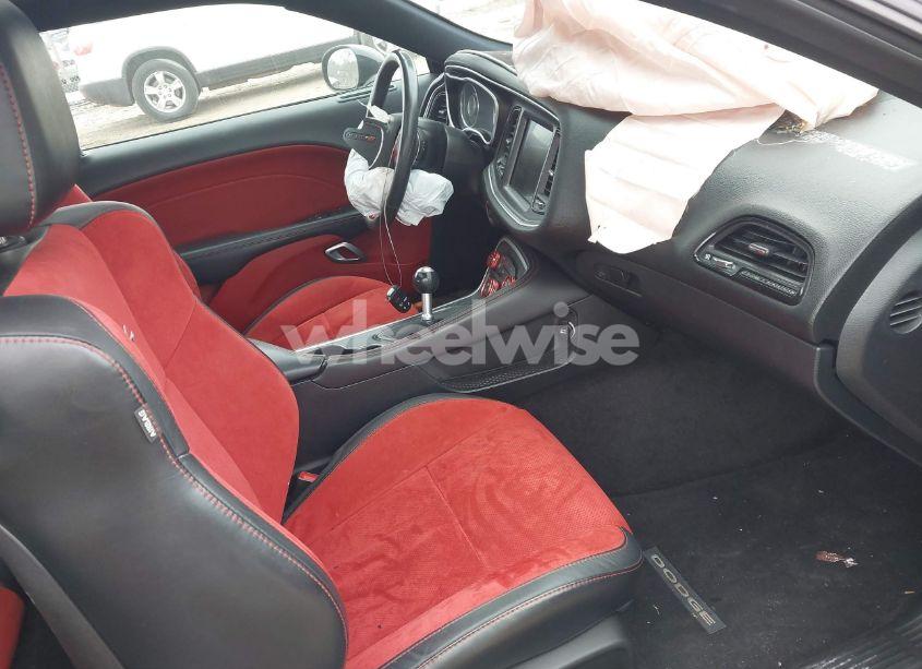 Photo 5 of 2016 Dodge Challenger R/T PLUS (VIN 2C3CDZBT1GH101121)