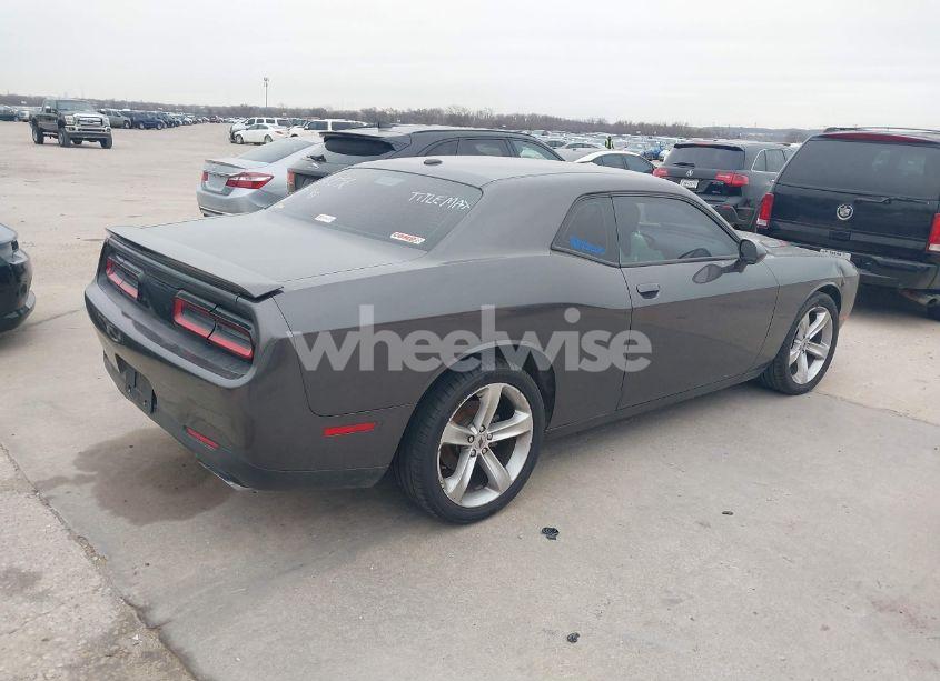 Photo 4 of 2017 Dodge Challenger R/T (VIN 2C3CDZBT1HH561056)