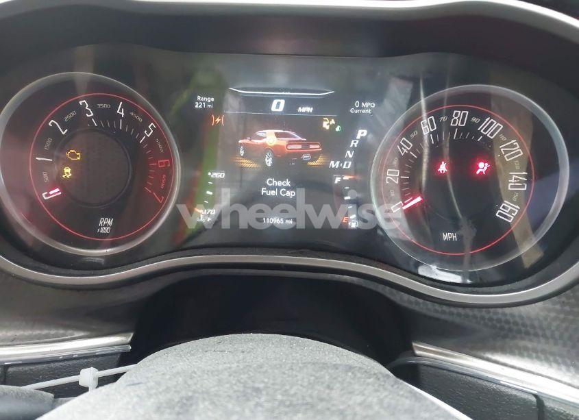 Photo 7 of 2017 Dodge Challenger R/T (VIN 2C3CDZBT1HH568931)