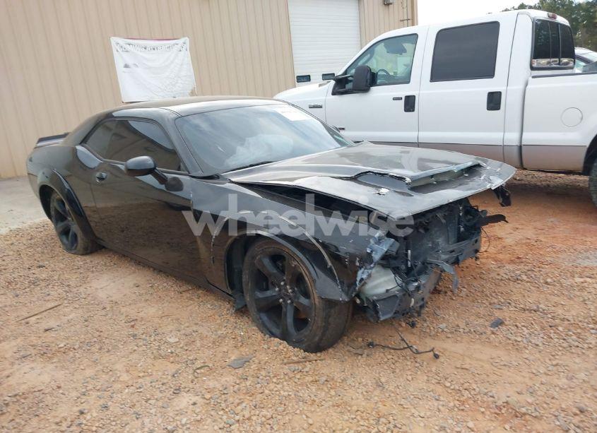 2018 Dodge Challenger R/T (VIN 2C3CDZBT1JH154585) main photo