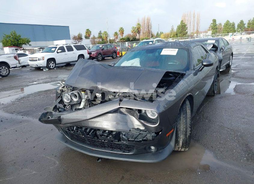 Photo 2 of 2021 Dodge Challenger R/T (VIN 2C3CDZBT1MH560306)