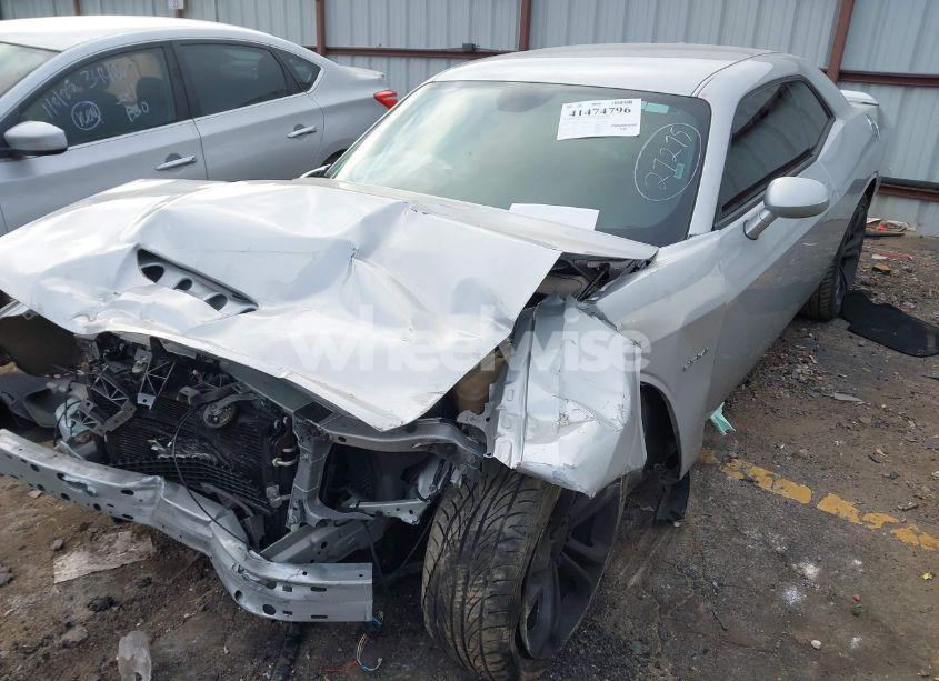 Photo 2 of 2021 Dodge Challenger R/T (VIN 2C3CDZBT1MH586419)