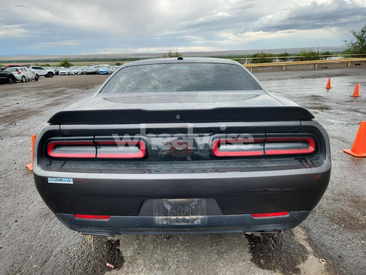 Photo 6 of 2023 DODGE CHALLENGER R/T (VIN 2C3CDZBT1PH617849)