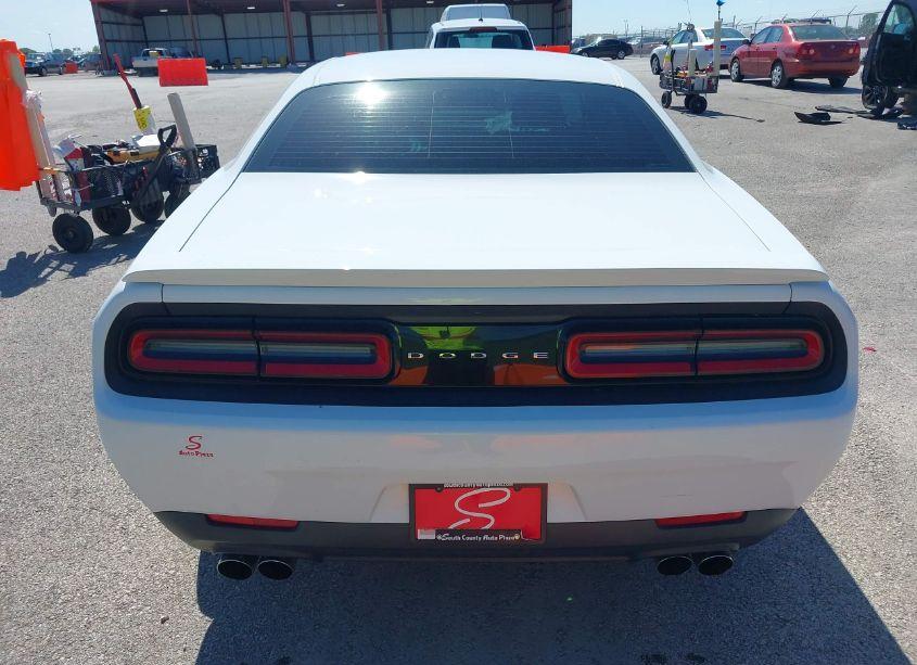 Photo 16 of 2016 Dodge Challenger R/T (VIN 2C3CDZBT2GH193663)