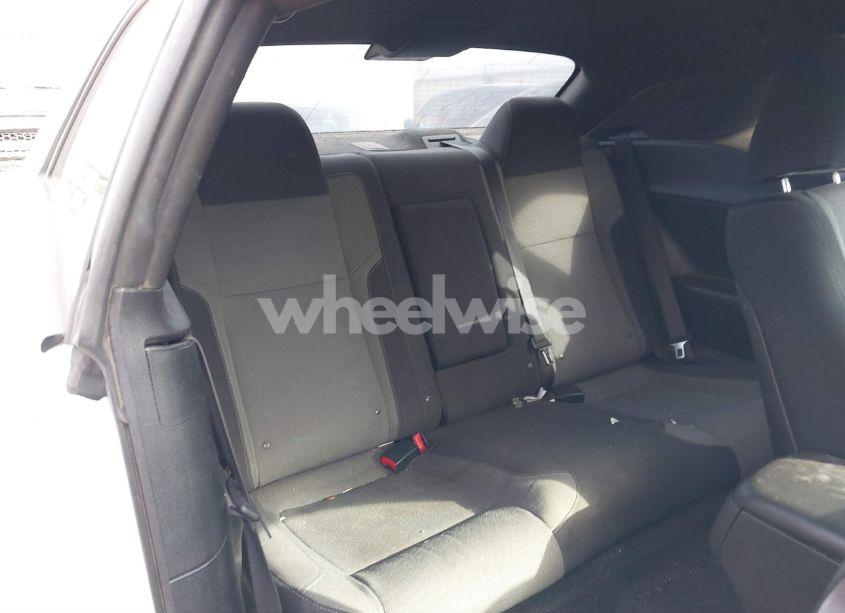 Photo 8 of 2016 Dodge Challenger R/T (VIN 2C3CDZBT2GH285176)