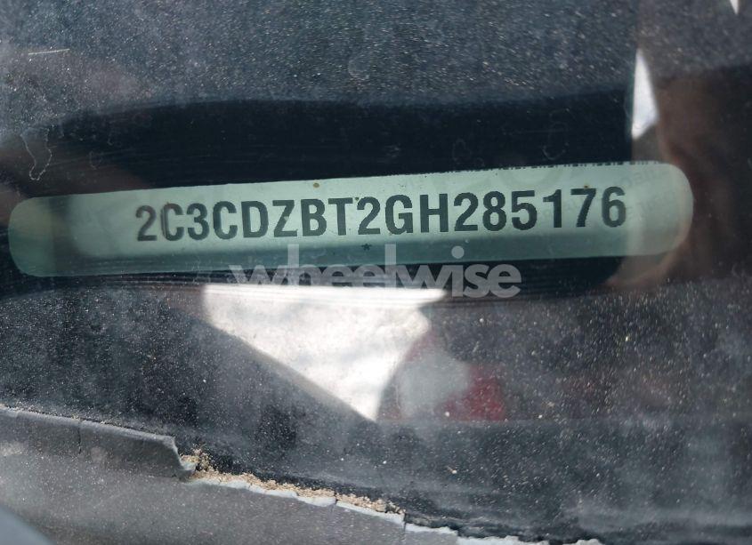 Photo 9 of 2016 Dodge Challenger R/T (VIN 2C3CDZBT2GH285176)