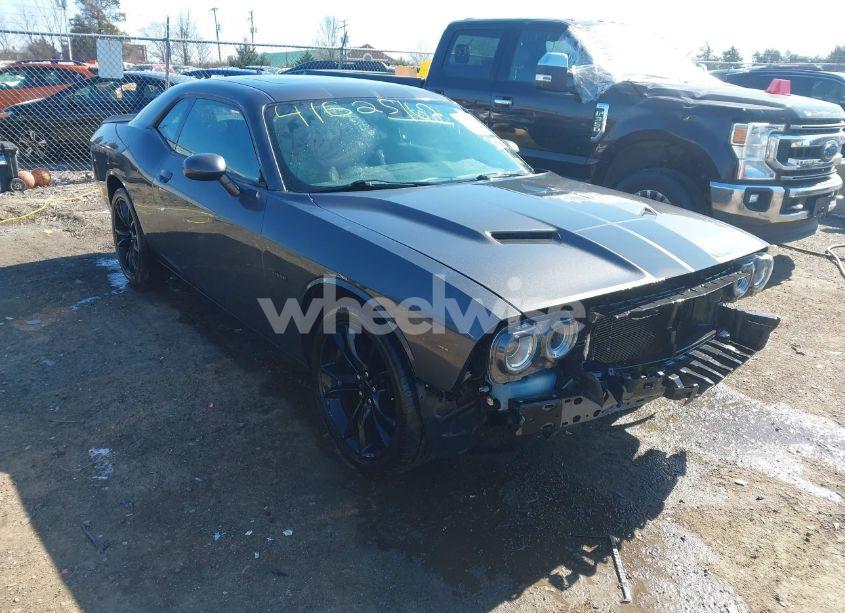 2016 Dodge Challenger R/T (VIN 2C3CDZBT2GH308908) main photo
