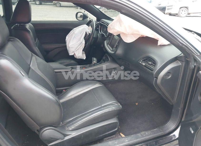 Photo 5 of 2017 Dodge Challenger R/T PLUS (VIN 2C3CDZBT2HH636623)