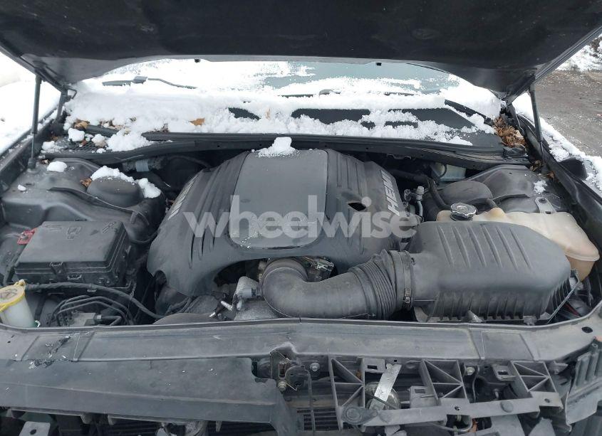 Photo 10 of 2019 Dodge Challenger R/T (VIN 2C3CDZBT2KH531362)