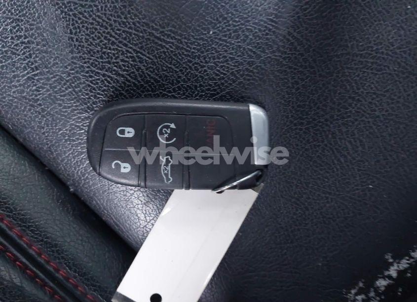 Photo 11 of 2019 Dodge Challenger R/T (VIN 2C3CDZBT2KH531362)