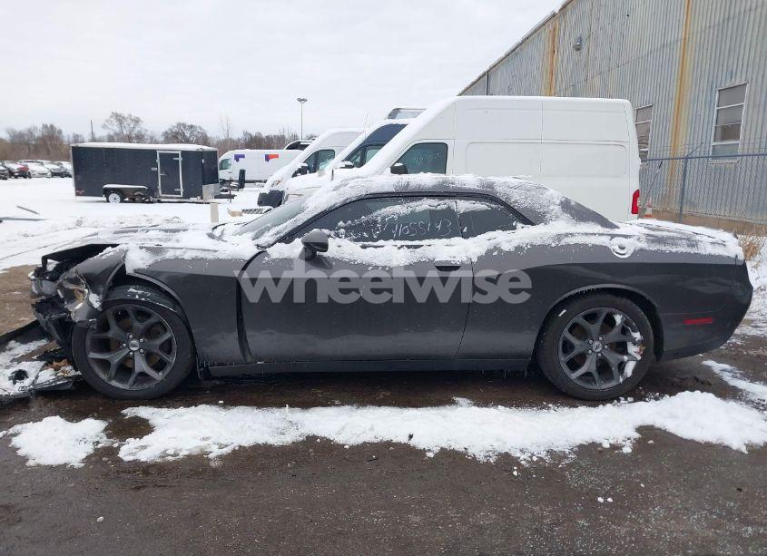 Photo 14 of 2019 Dodge Challenger R/T (VIN 2C3CDZBT2KH531362)