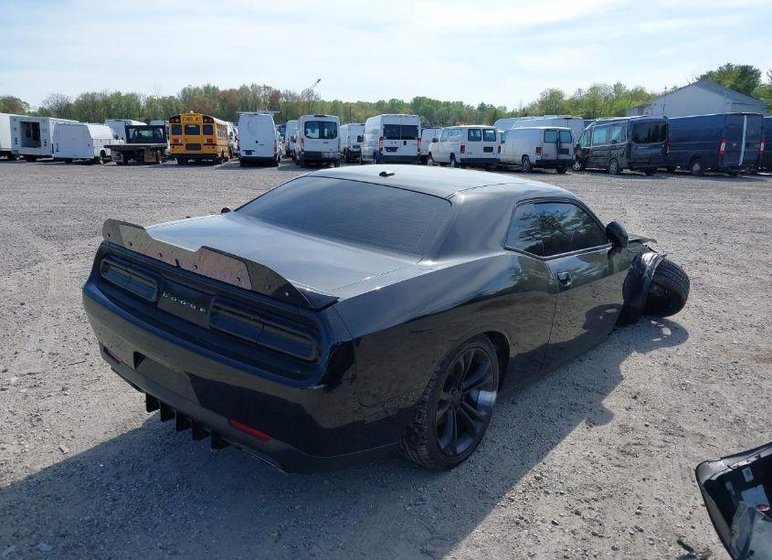 Photo 4 of 2021 Dodge Challenger R/T (VIN 2C3CDZBT2MH546351)