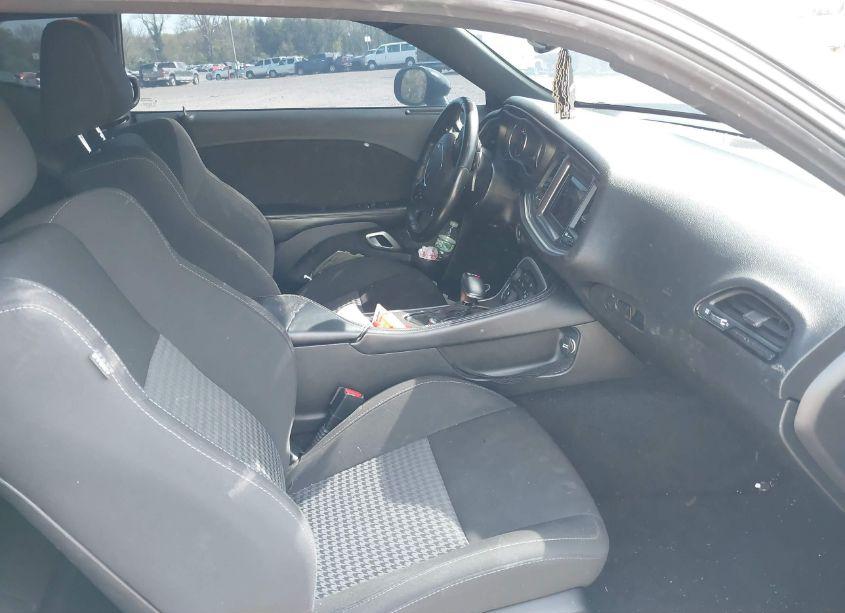 Photo 5 of 2021 Dodge Challenger R/T (VIN 2C3CDZBT2MH546351)