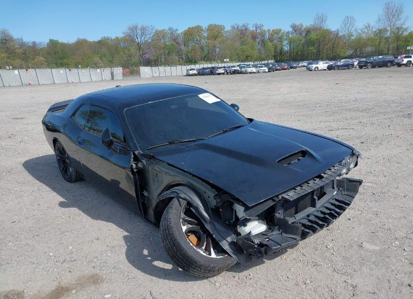 Photo 6 of 2021 Dodge Challenger R/T (VIN 2C3CDZBT2MH546351)