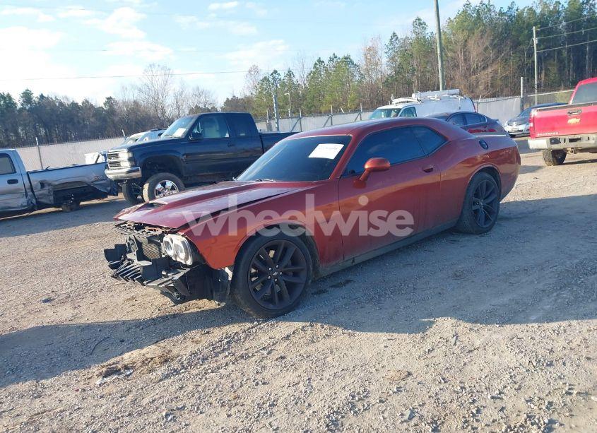 Photo 2 of 2021 Dodge Challenger R/T (VIN 2C3CDZBT2MH560038)