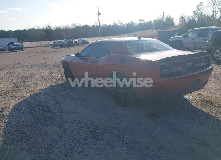 Photo 3 of 2021 Dodge Challenger R/T (VIN 2C3CDZBT2MH560038)