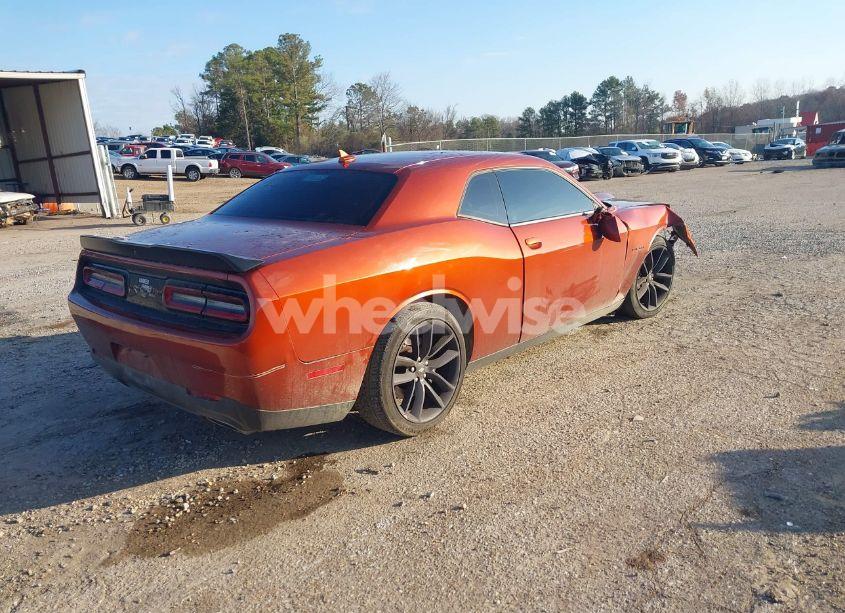 Photo 4 of 2021 Dodge Challenger R/T (VIN 2C3CDZBT2MH560038)