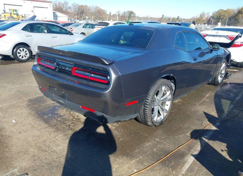 Photo 4 of 2021 Dodge Challenger R/T (VIN 2C3CDZBT2MH627835)