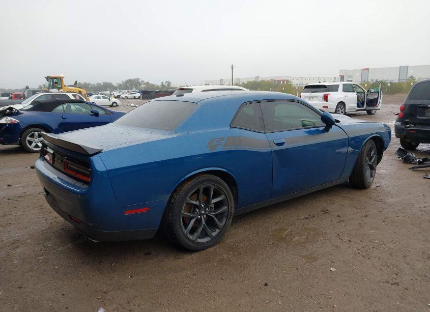Photo 4 of 2022 Dodge Challenger R/T (VIN 2C3CDZBT2NH168369)
