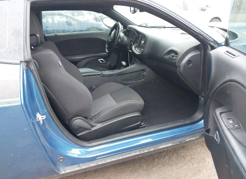 Photo 5 of 2022 Dodge Challenger R/T (VIN 2C3CDZBT2NH168369)