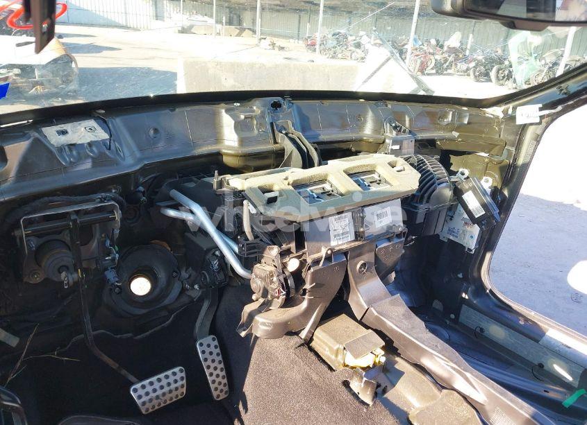 Photo 15 of 2022 Dodge Challenger R/T (VIN 2C3CDZBT2NH185284)