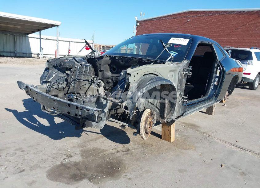 Photo 2 of 2022 Dodge Challenger R/T (VIN 2C3CDZBT2NH185284)