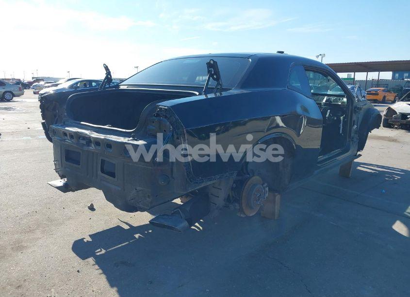 Photo 4 of 2022 Dodge Challenger R/T (VIN 2C3CDZBT2NH185284)