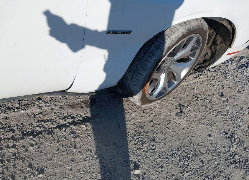 Photo 17 of 2015 Dodge Challenger R/T PLUS (VIN 2C3CDZBT3FH906536)