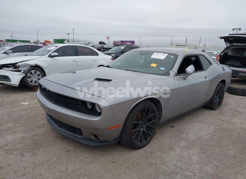 Photo 2 of 2017 Dodge Challenger R/T (VIN 2C3CDZBT3HH651390)