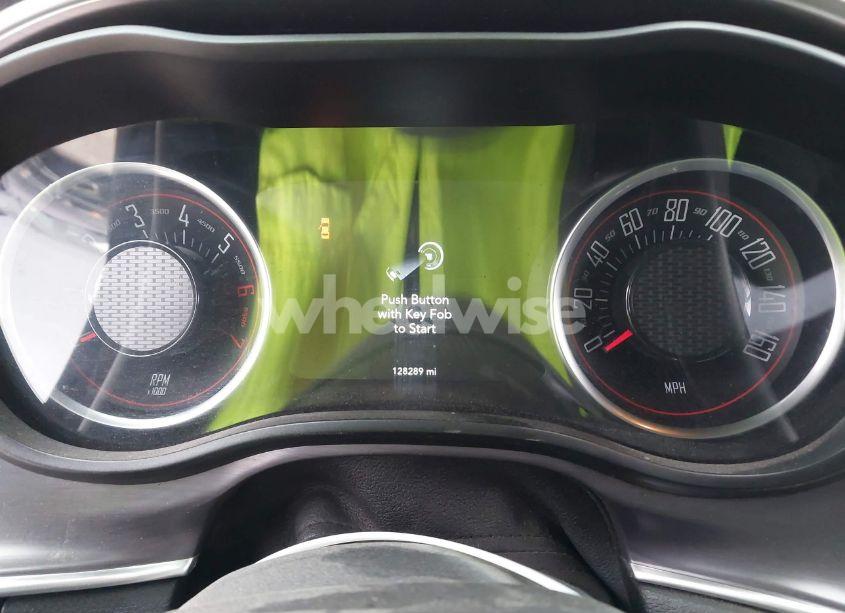 Photo 7 of 2017 Dodge Challenger R/T (VIN 2C3CDZBT3HH651390)