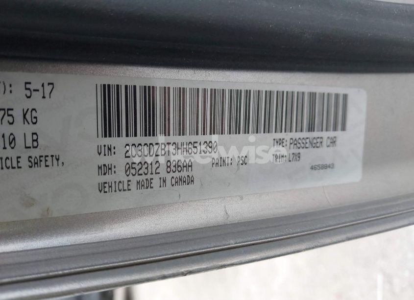 Photo 9 of 2017 Dodge Challenger R/T (VIN 2C3CDZBT3HH651390)