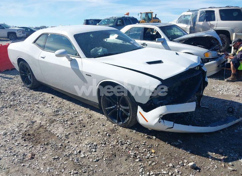 2018 Dodge Challenger R/T PLUS (VIN 2C3CDZBT3JH302770) main photo