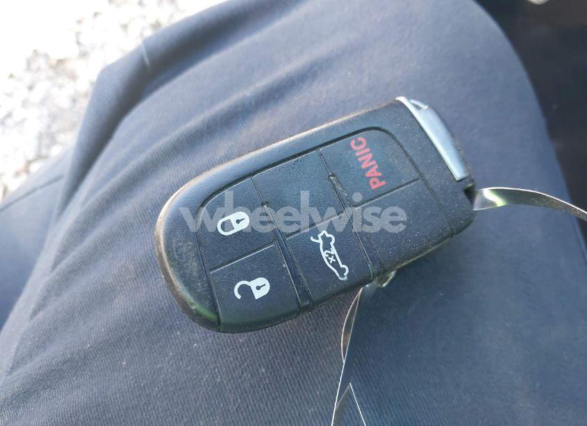 Photo 11 of 2018 Dodge Challenger R/T PLUS (VIN 2C3CDZBT3JH302770)