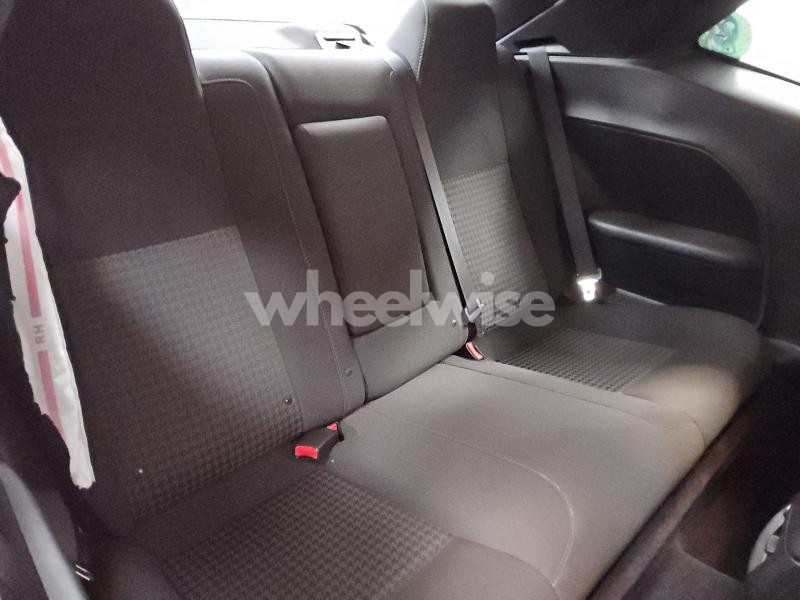 2019 DODGE CHALLENGER R/T (VIN 2C3CDZBT3KH530365) main photo