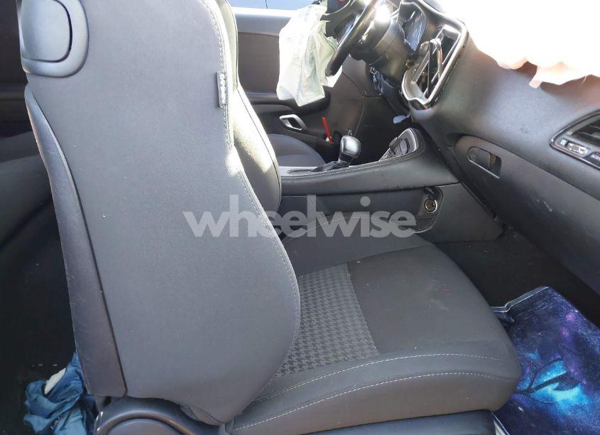 Photo 5 of 2019 Dodge Challenger R/T (VIN 2C3CDZBT3KH641546)