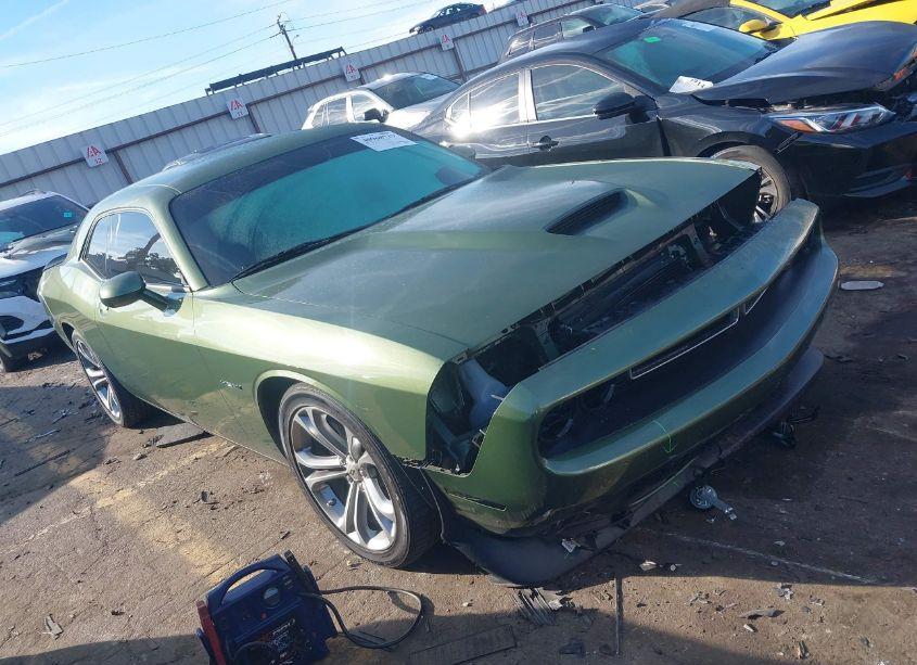 2022 Dodge Challenger R/T (VIN 2C3CDZBT3NH143836) main photo