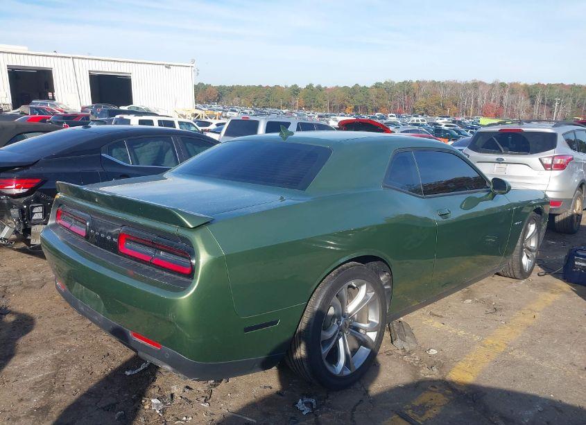 Photo 4 of 2022 Dodge Challenger R/T (VIN 2C3CDZBT3NH143836)