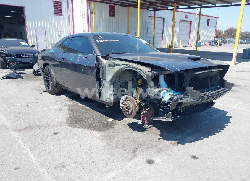 2022 Dodge Challenger R/T (VIN 2C3CDZBT3NH144159) main photo