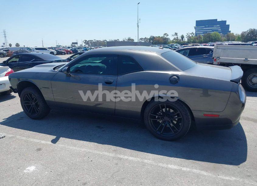 Photo 15 of 2022 Dodge Challenger R/T (VIN 2C3CDZBT3NH144159)
