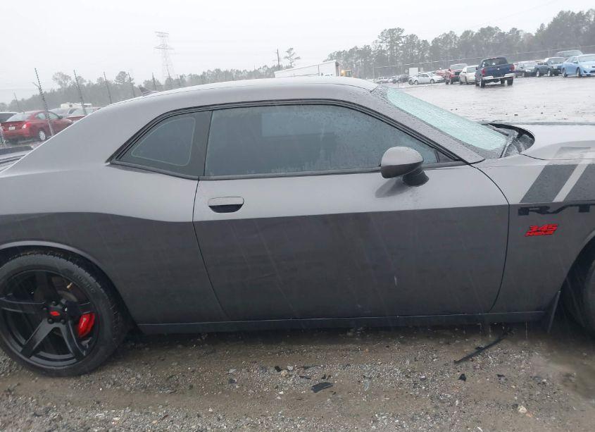 Photo 13 of 2016 Dodge Challenger R/T (VIN 2C3CDZBT4GH271618)