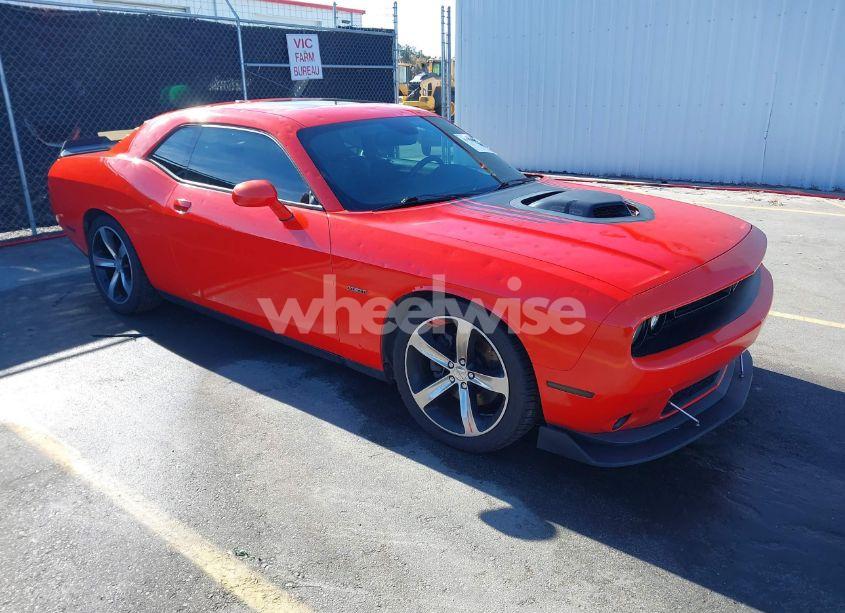 2016 Dodge Challenger R/T SHAKER (VIN 2C3CDZBT4GH331767) main photo