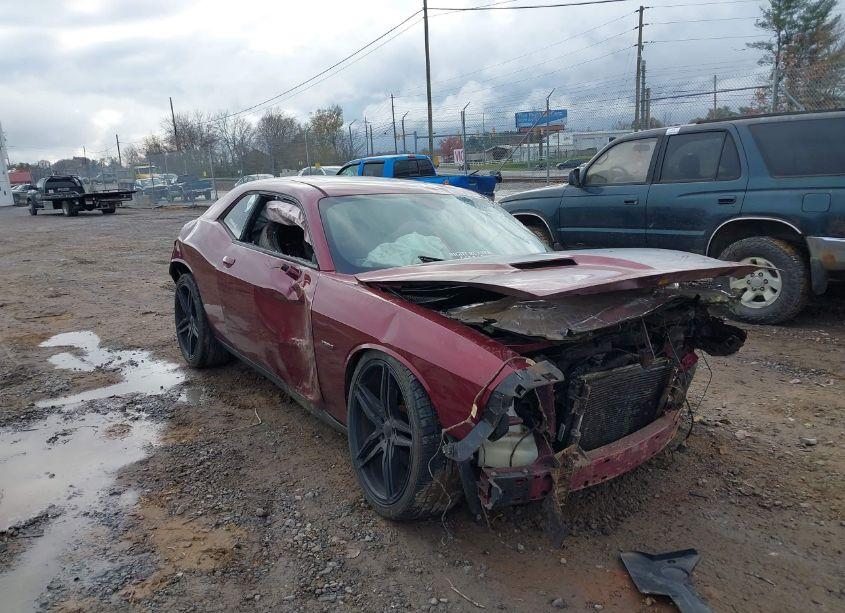 2017 Dodge Challenger R/T (VIN 2C3CDZBT4HH611304) main photo